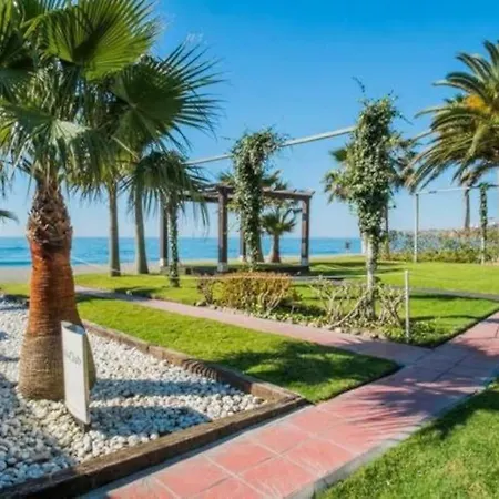 Apartamento Turistico Rio Marina N24 Unico Y Acogedor Nerja Exterior photo